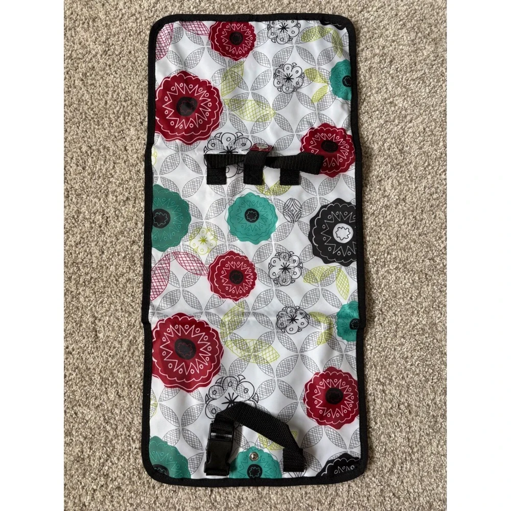 Thirty-One Travel Organizer Fold-Over Cosmetics Toiletry Bag Geometric Floral